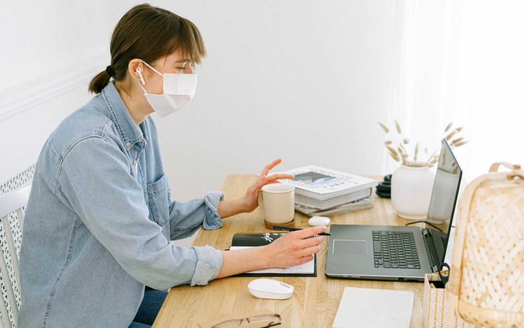 How to Sign Professional Emails During a Pandemic